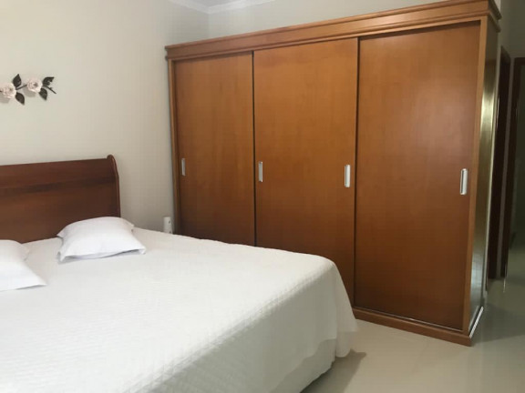 Imagem Sobrado com 2 Quartos à Venda, 147 m² em Borda Da Mata - Caçapava Imagem Sobrado com 2 Quartos à Venda, 147 m² em Borda Da Mata - Caçapava