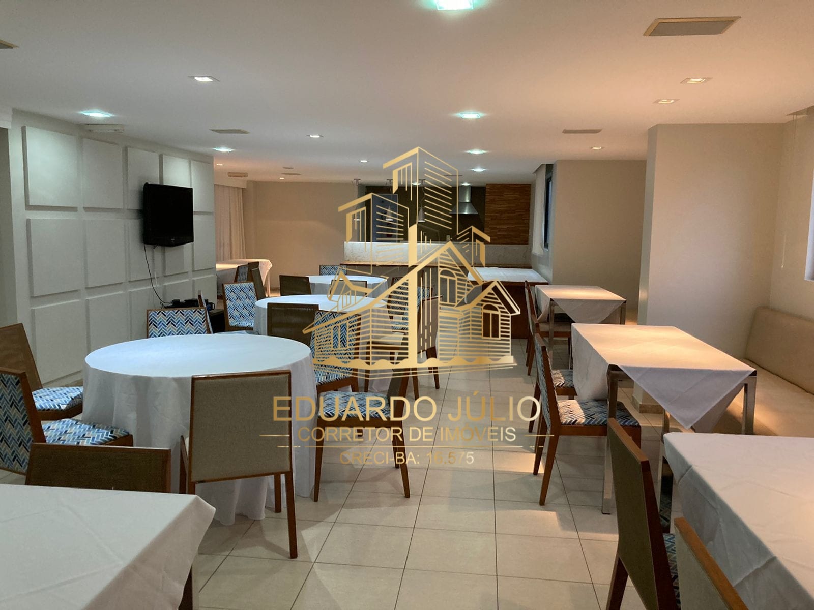 Imagem Apartamento com 2 Quartos à Venda, 70 m²em Armação - Salvador