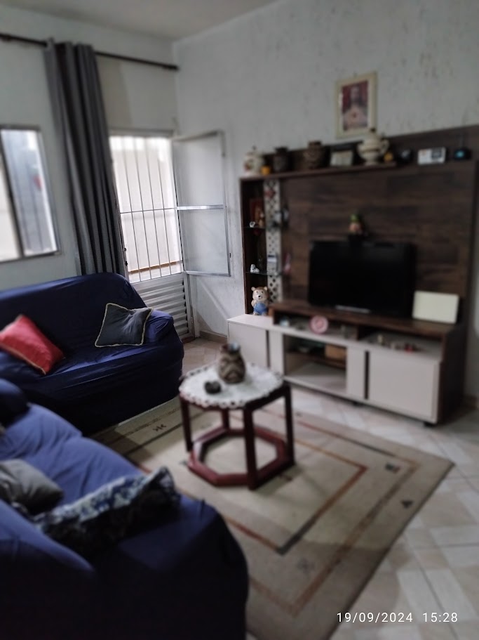 Imagem Casa com 2 Quartos à Venda, 76 m² em Balneário Anchieta - Mongaguá