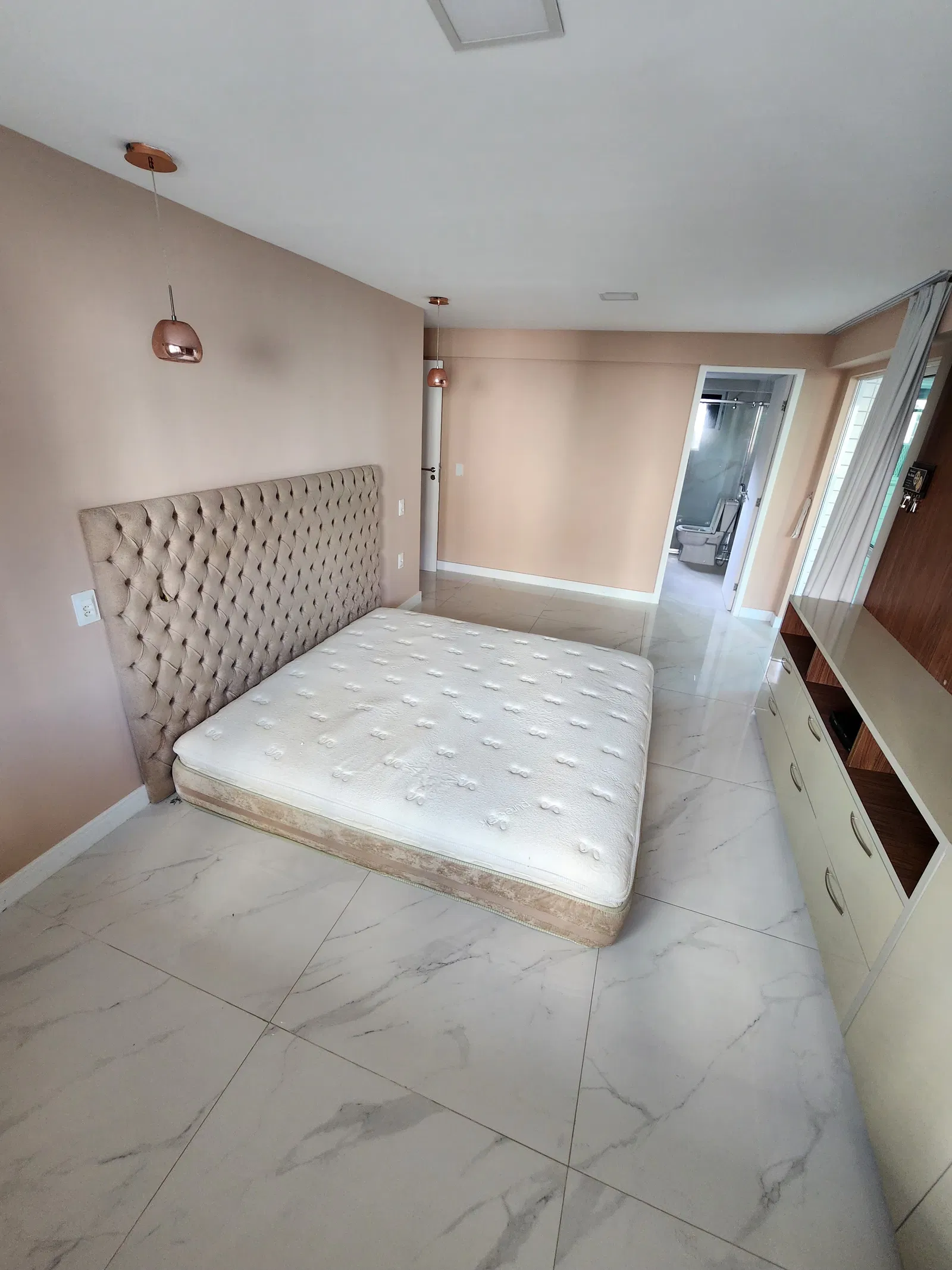 Imagem Apartamento com 3 Quartos à Venda, 220 m²em Meireles - Fortaleza