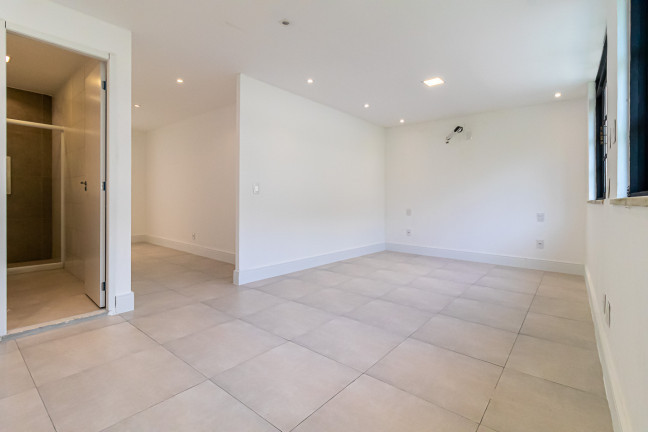 Imagem Casa de Vila com 4 Quartos à Venda, 234 m² em Catete - Rio de Janeiro