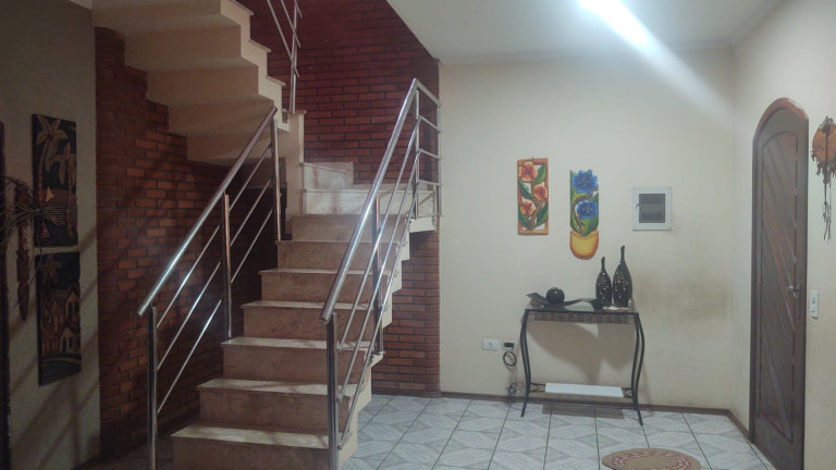 Imagem Sobrado com 4 Quartos à Venda,  em Vila Guilherme - Francisco Morato