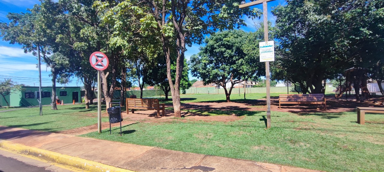 Imagem Casa de Condomínio com 2 Quartos à Venda, 200 m²em Jardim Campo Alto - Campo Grande