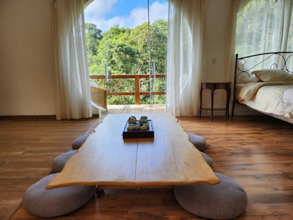 Imagem Chácara com 8 Quartos à Venda, em Jardim Santa Vitória (Canguera) - São Roque Imagem Chácara com 8 Quartos à Venda, em Jardim Santa Vitória (Canguera) - São Roque