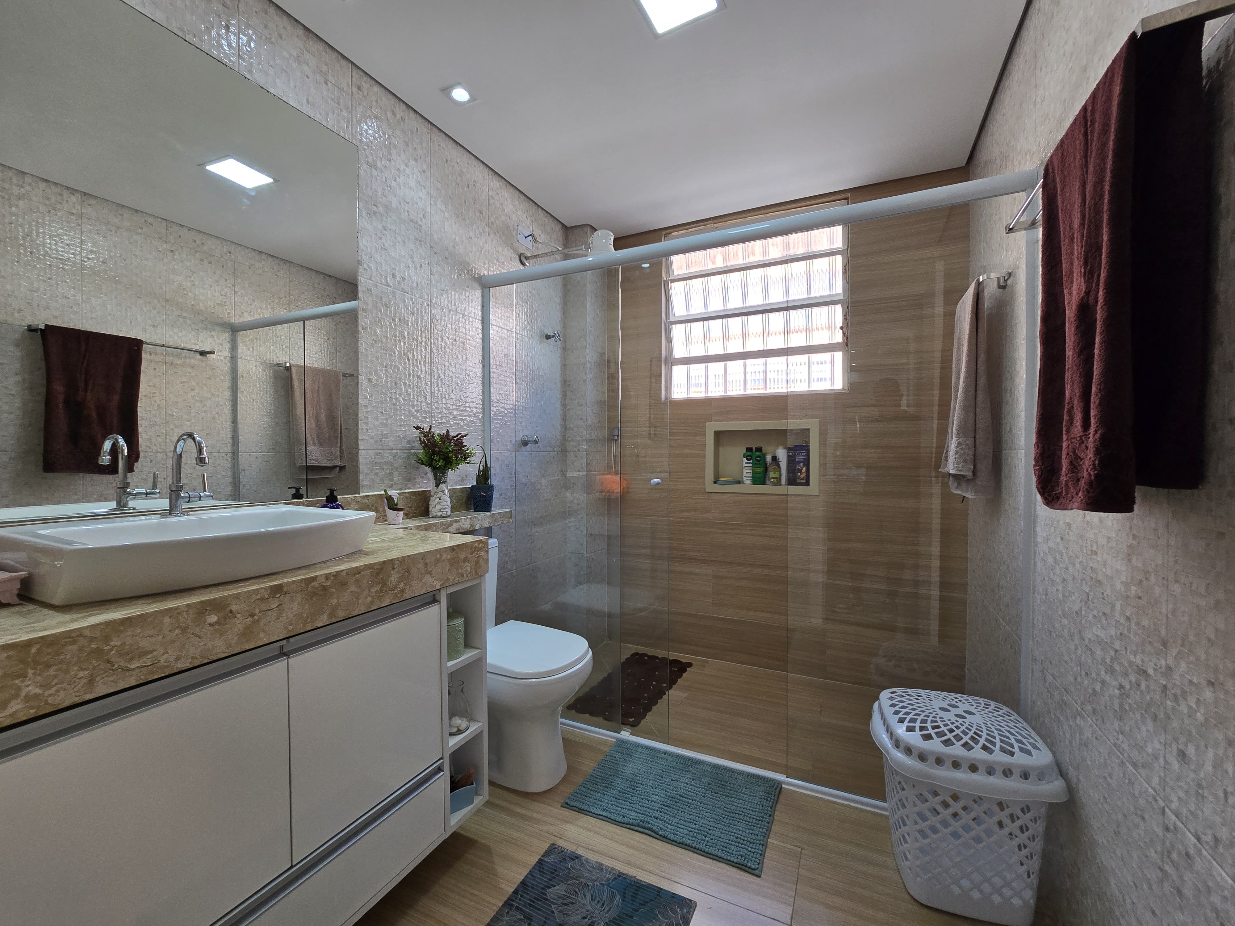 Imagem Apartamento com 2 Quartos à Venda, 75 m²em Ponta da Praia - Santos