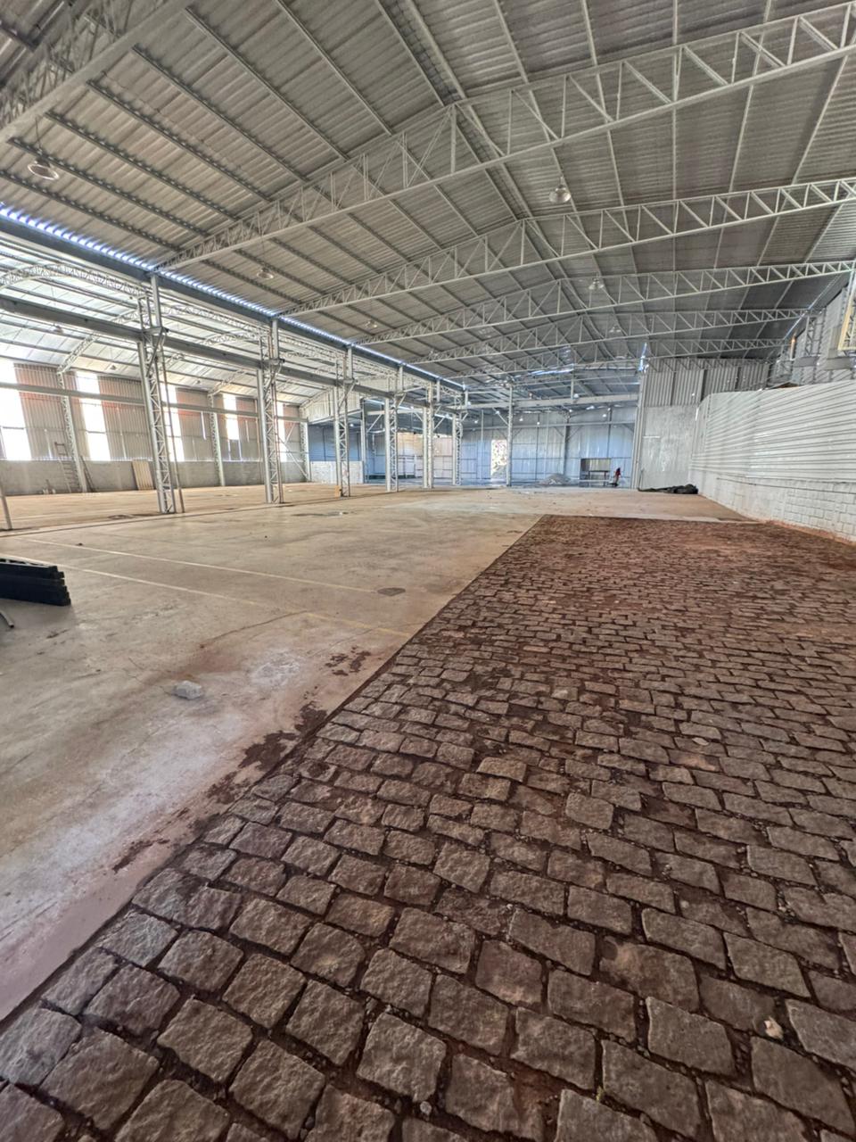 Imagem Galpão à Venda ou Locação, 2.128 m² em Guaxinduva - Atibaia Imagem Galpão à Venda ou Locação, 2.128 m² em Guaxinduva - Atibaia