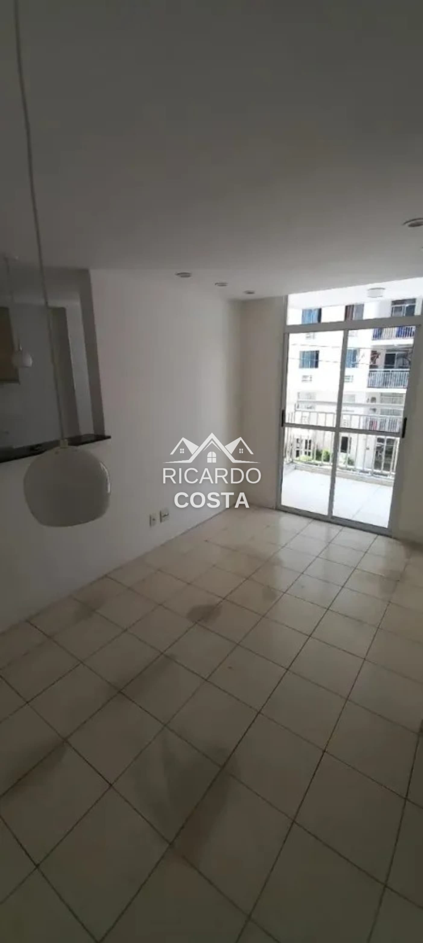 Imagem Apartamento com 2 Quartos à Venda, 53 m² em Anil - Rio de Janeiro Imagem Apartamento com 2 Quartos à Venda, 53 m² em Anil - Rio de Janeiro