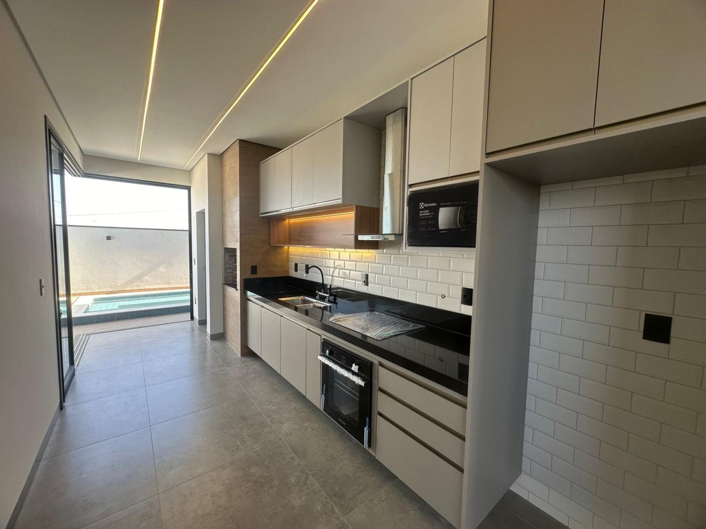 Imagem Casa de Condomínio com 3 Quartos à Venda, 158 m²em Reserva Central Parque - Salto Imagem Casa de Condomínio com 3 Quartos à Venda, 158 m²em Reserva Central Parque - Salto