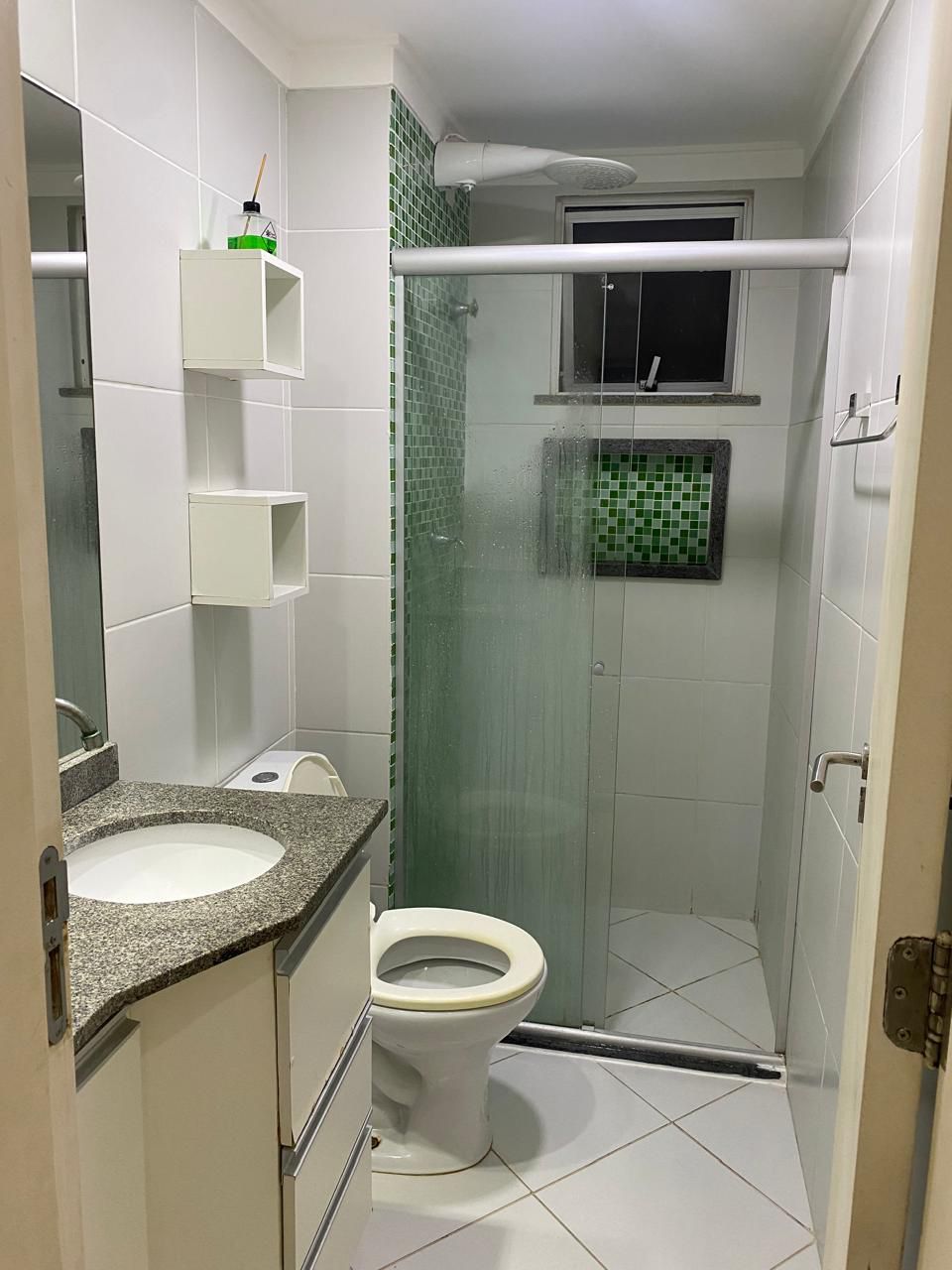 Imagem Apartamento com 2 Quartos para Alugar, 55 m²em Recreio Ipitanga - Lauro de Freitas