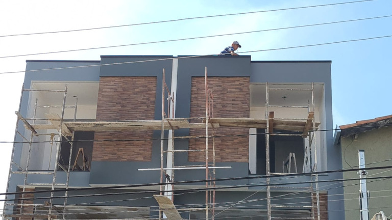 Imagem Sobrado com 3 Quartos à Venda, 206 m² em Vila São Geraldo - São Paulo