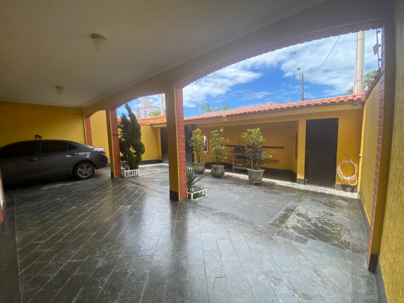 Imagem Casa com 3 Quartos à Venda, 300 m² em Solemar - Praia Grande
