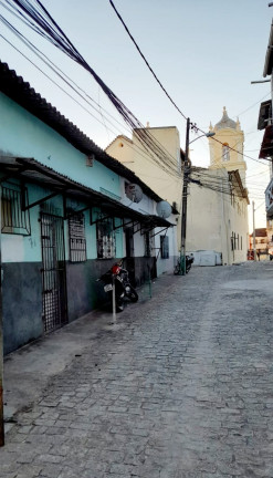 Galpão à Venda, 213 m² em Saúde - Salvador