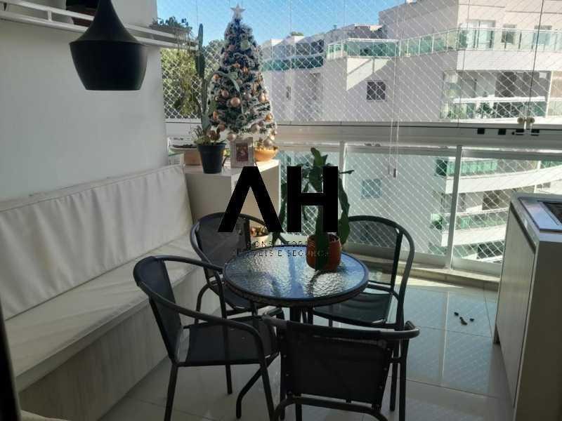 Imagem Apartamento com 3 Quartos à Venda, 105 m²em Camboinhas - Niterói Imagem Apartamento com 3 Quartos à Venda, 105 m²em Camboinhas - Niterói