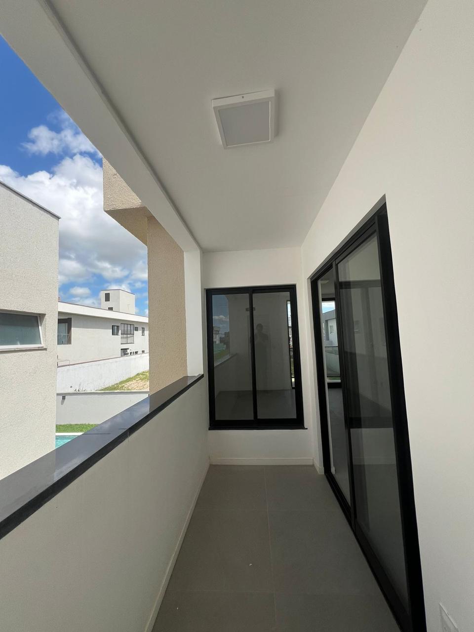 Imagem Casa de Condomínio com 4 Quartos à Venda, 295 m² em Cidade Alpha - Eusébio Imagem Casa de Condomínio com 4 Quartos à Venda, 295 m² em Cidade Alpha - Eusébio