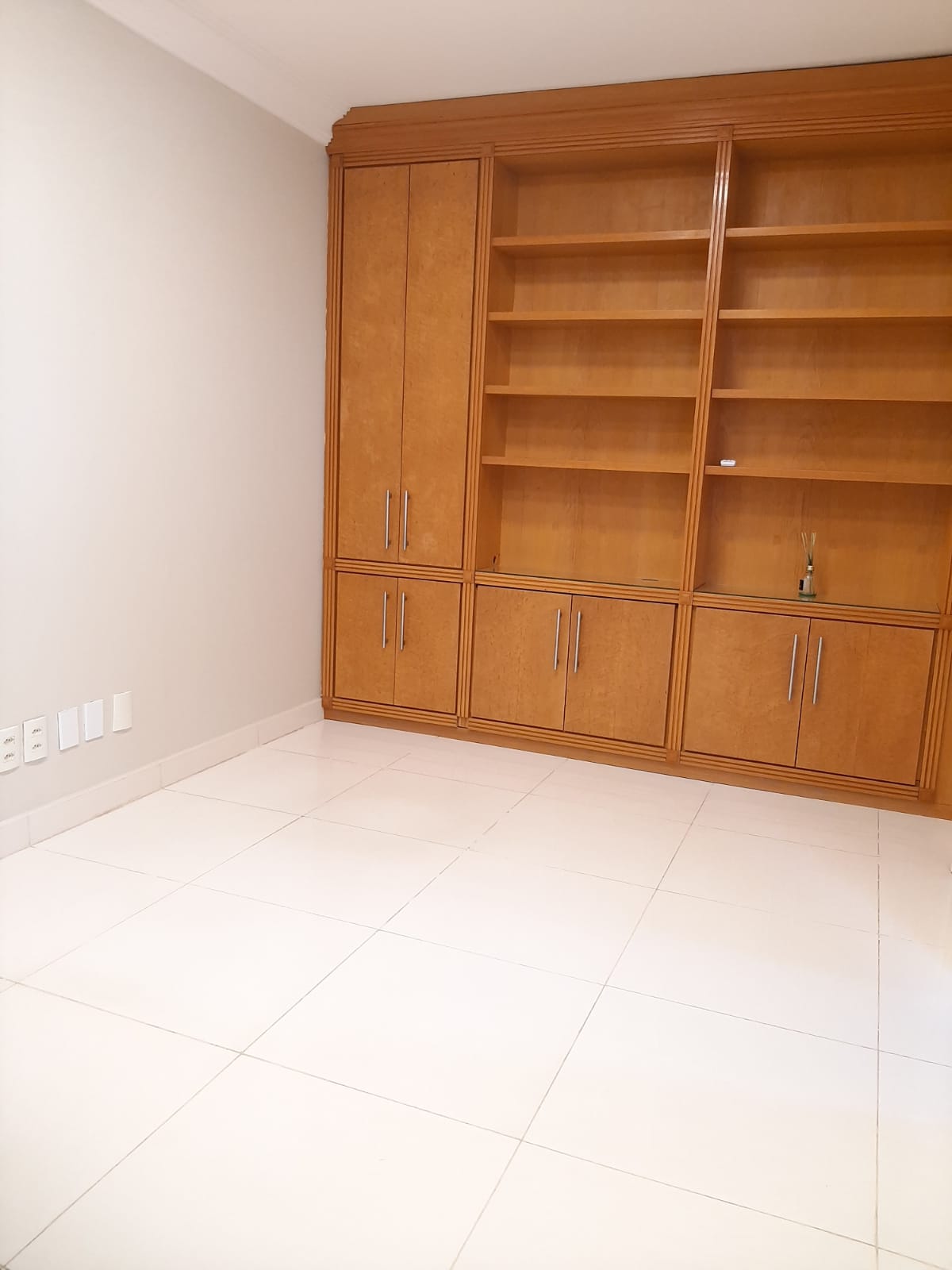 Imagem Sala Comercial para Alugar, 33 m²em Umarizal - Belém Imagem Sala Comercial para Alugar, 33 m²em Umarizal - Belém