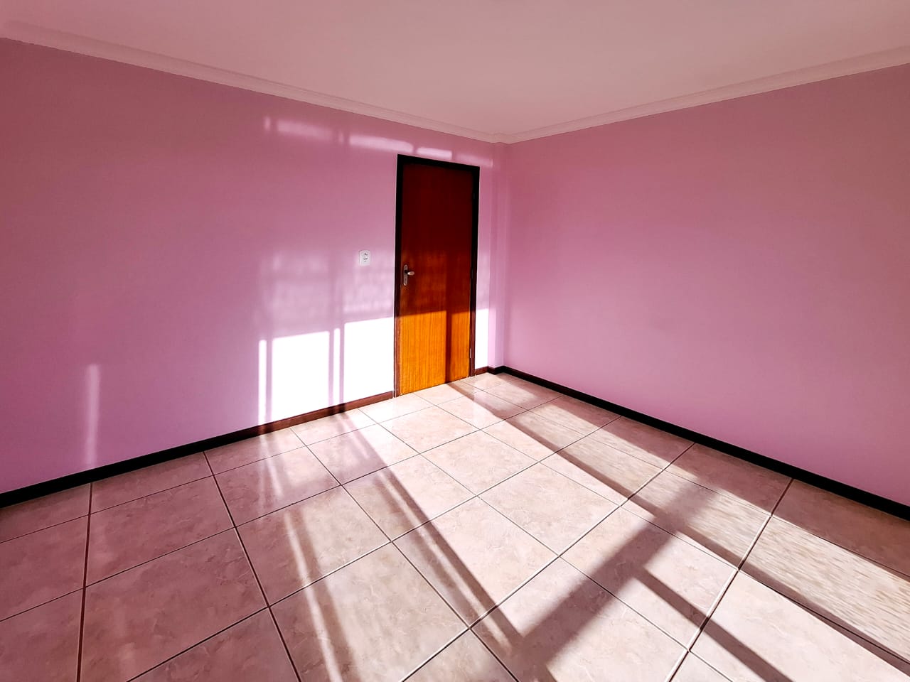 Imagem Apartamento com 3 Quartos à Venda, 92 m²em Fazendinha - Teresópolis Imagem Apartamento com 3 Quartos à Venda, 92 m²em Fazendinha - Teresópolis