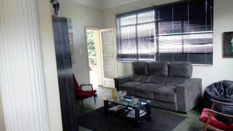Imagem Casa com 6 Quartos à Venda, 400 m² em Santa Rosa - Niterói