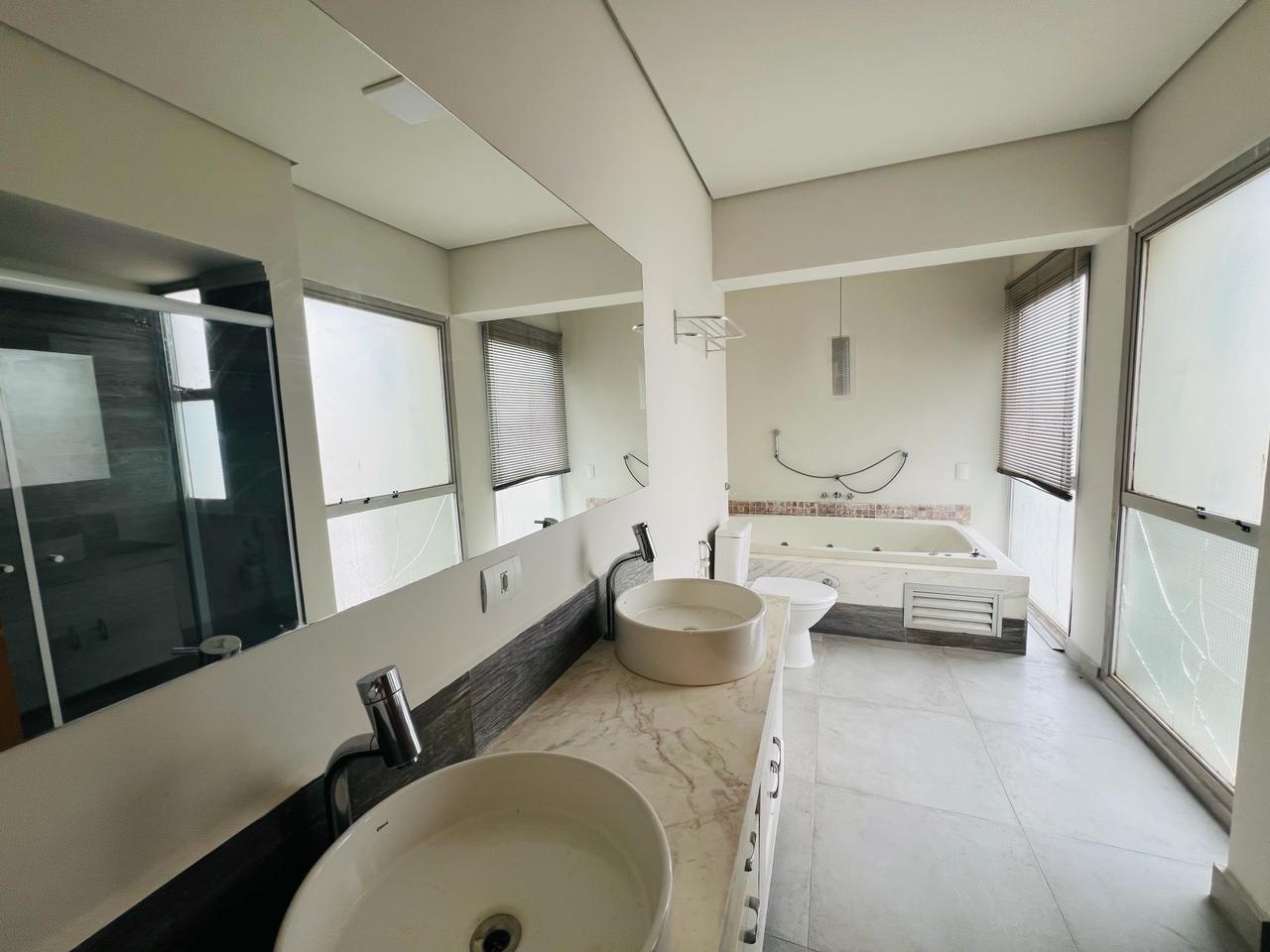 Imagem Cobertura com 5 Quartos à Venda, 483 m²em Cambuí - Campinas Imagem Cobertura com 5 Quartos à Venda, 483 m²em Cambuí - Campinas
