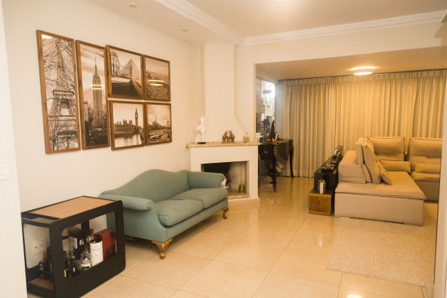 Imagem Casa com 3 Quartos à Venda, 190 m² em Tamboré - Santana de Parnaíba