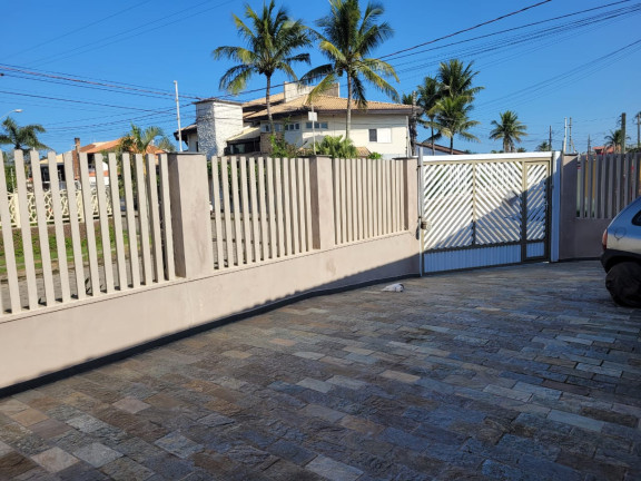 Imagem Casa com 5 Quartos à Venda, 208 m² em Cibratel - Itanhaém