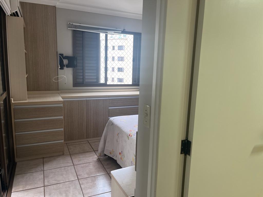 Imagem Apartamento com 3 Quartos para Temporada, 110 m²em Centro - Balneário Camboriú 