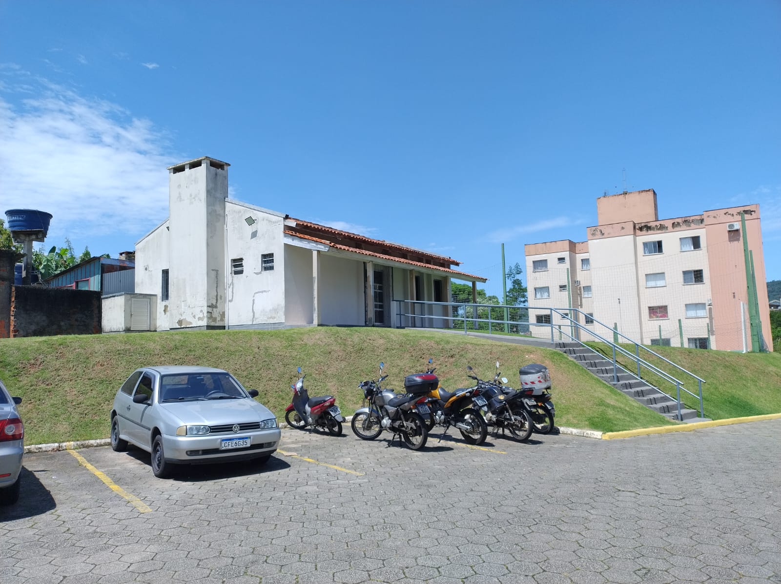 Imagem Apartamento com 2 Quartos à Venda, 47 m²em Serraria - São José