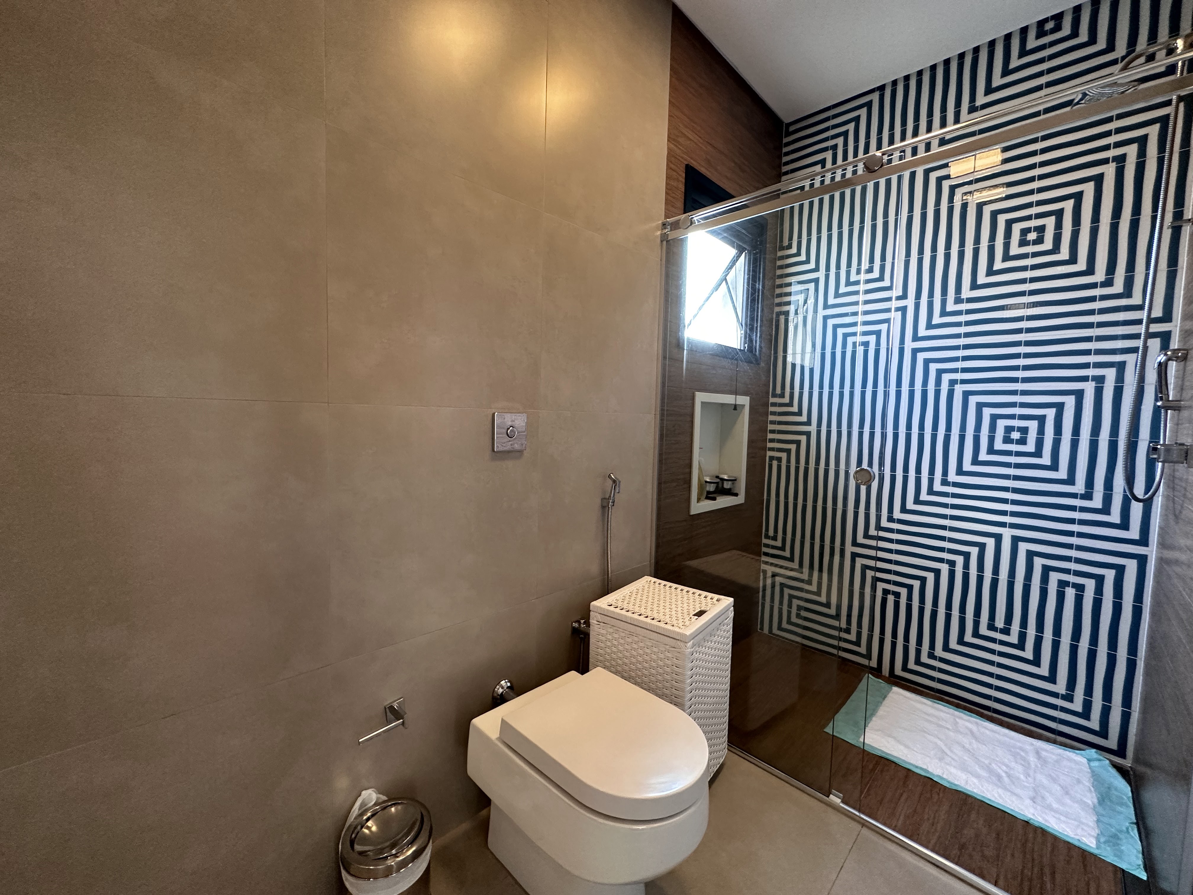 Imagem Sobrado com 4 Quartos à Venda, 395 m²em Jardim Novo Mundo - Jundiaí