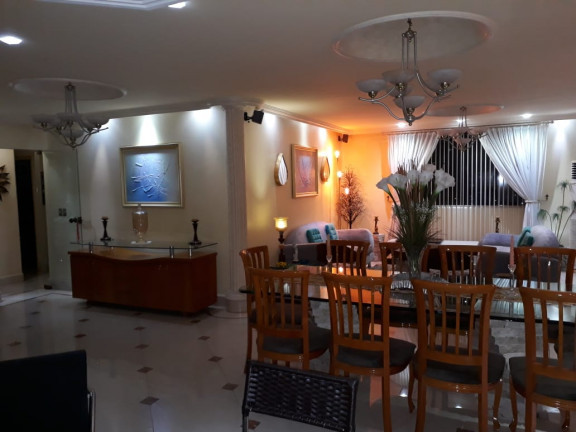 Imagem Apartamento com 3 Quartos à Venda, 250 m² em Batista Campos - Belém