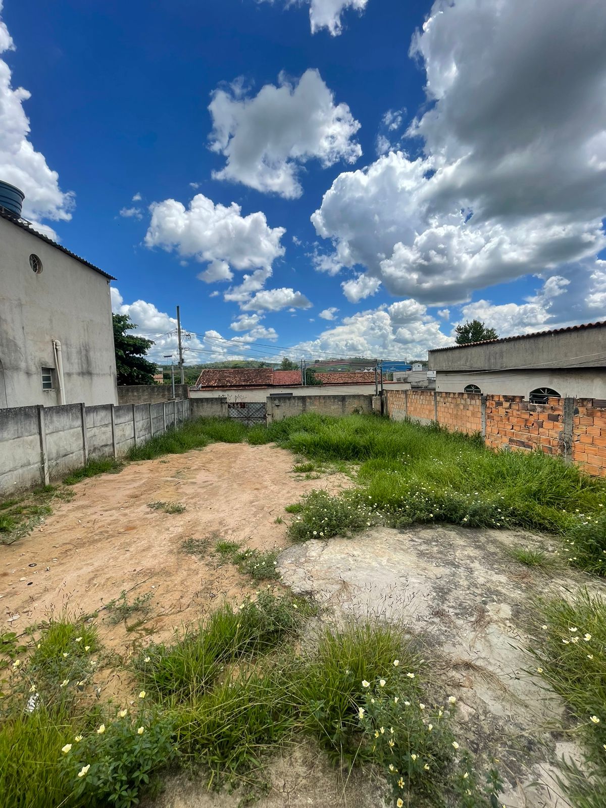 Imagem Casa com 3 Quartos à Venda, 400 m²em San Genaro - Ribeirão das Neves