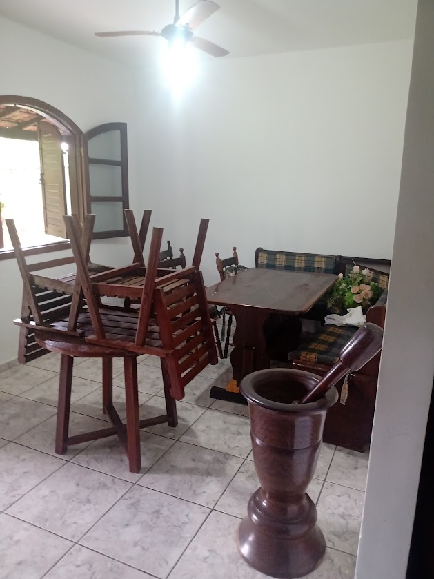 Imagem Casa com 4 Quartos para Temporada, 300 m² em Peró - Cabo Frio Imagem Casa com 4 Quartos para Temporada, 300 m² em Peró - Cabo Frio