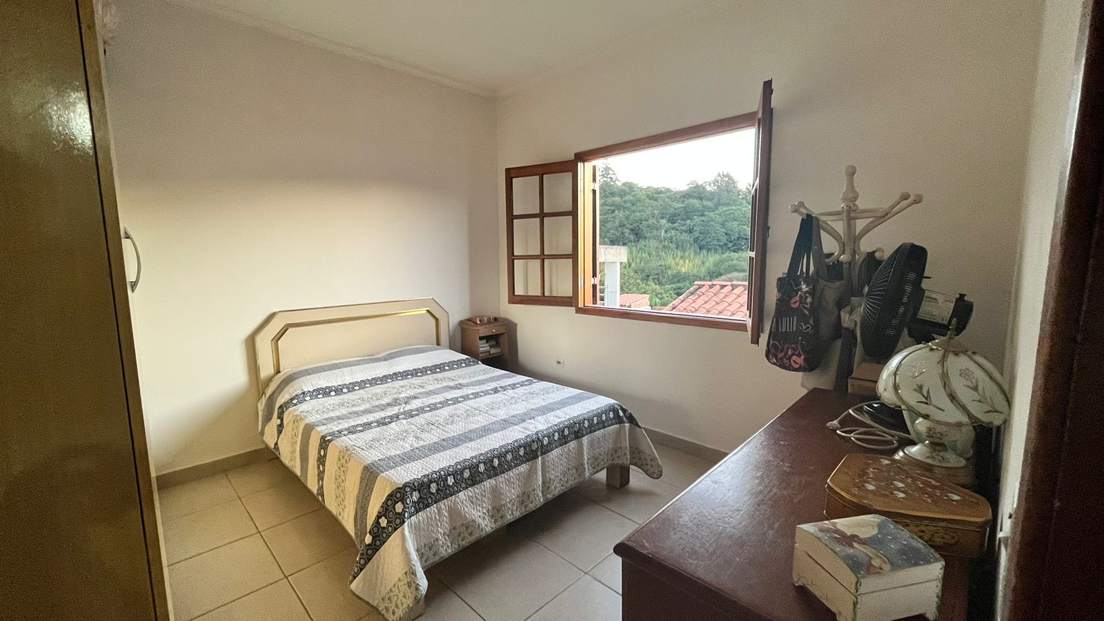 Imagem Casa com 4 Quartos à Venda, 182 m²em São Luiz (Polvilho) - Cajamar Imagem Casa com 4 Quartos à Venda, 182 m²em São Luiz (Polvilho) - Cajamar