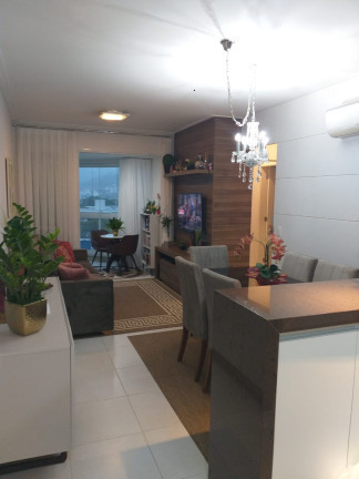 Imagem Apartamento com 2 Quartos à Venda,  em Itacorubi - Florianópolis