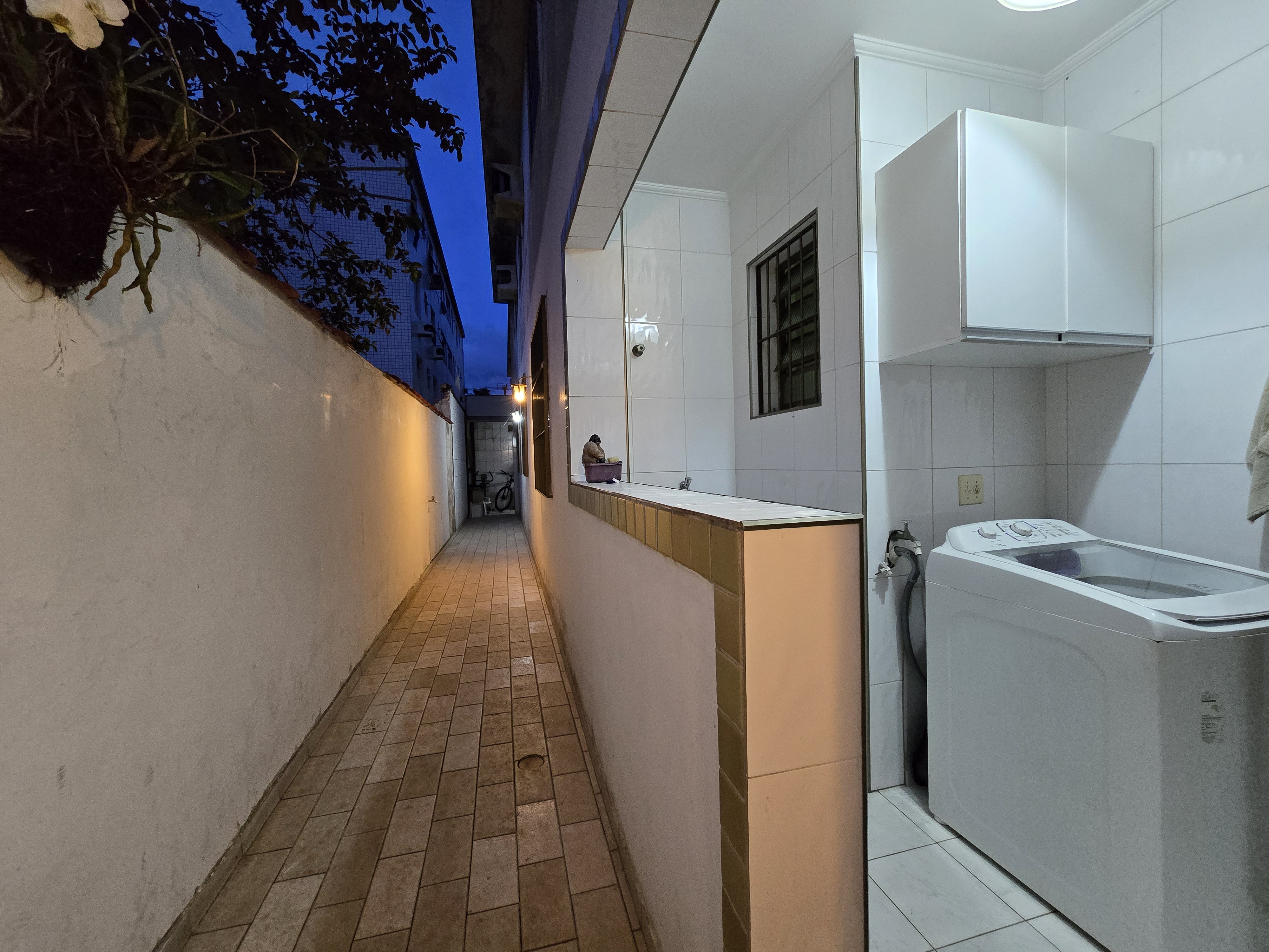 Imagem Casa com 3 Quartos à Venda, 110 m²em Boqueirão - Santos