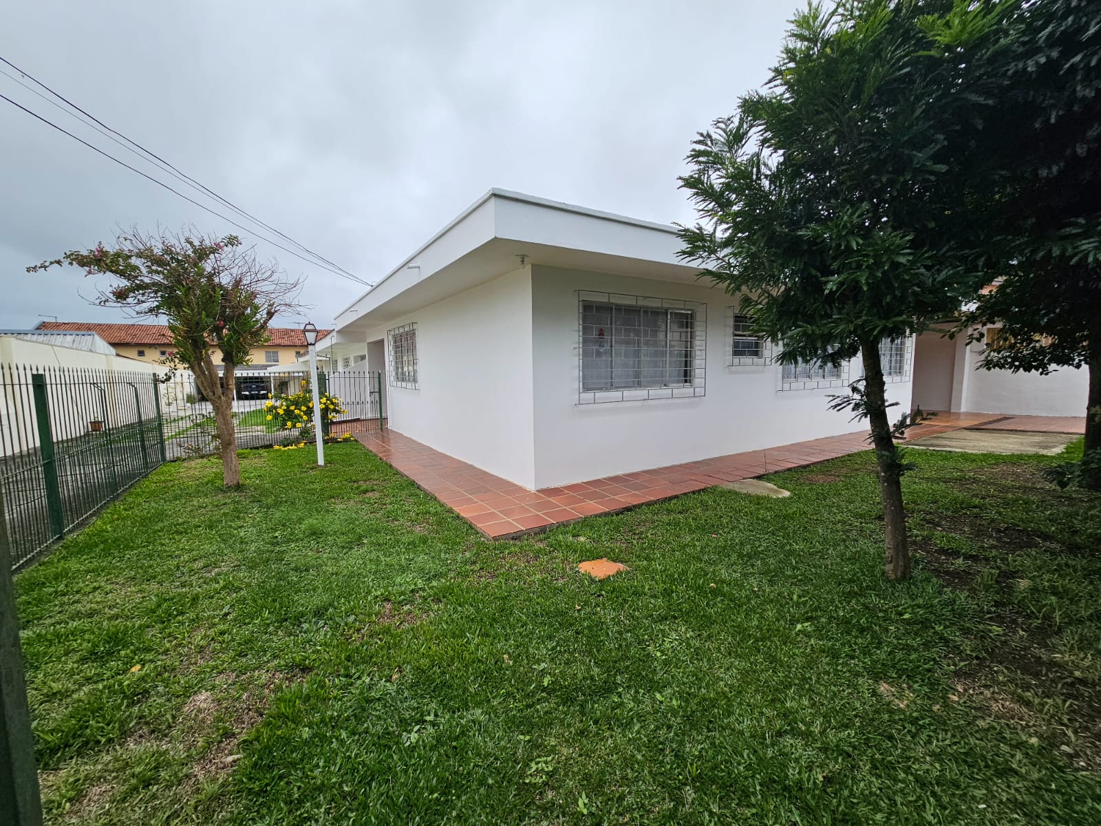 Imagem Casa com 3 Quartos à Venda, 123 m²em Bairro Alto - Curitiba
