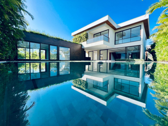 Imagem Casa de Condomínio com 5 Quartos à Venda, 1.700 m² em Barra da Tijuca - Rio de Janeiro Imagem Casa de Condomínio com 5 Quartos à Venda, 1.700 m² em Barra da Tijuca - Rio de Janeiro