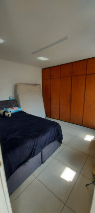 Imagem Casa com 2 Quartos à Venda, 250 m² em Jardim Luso - São Paulo