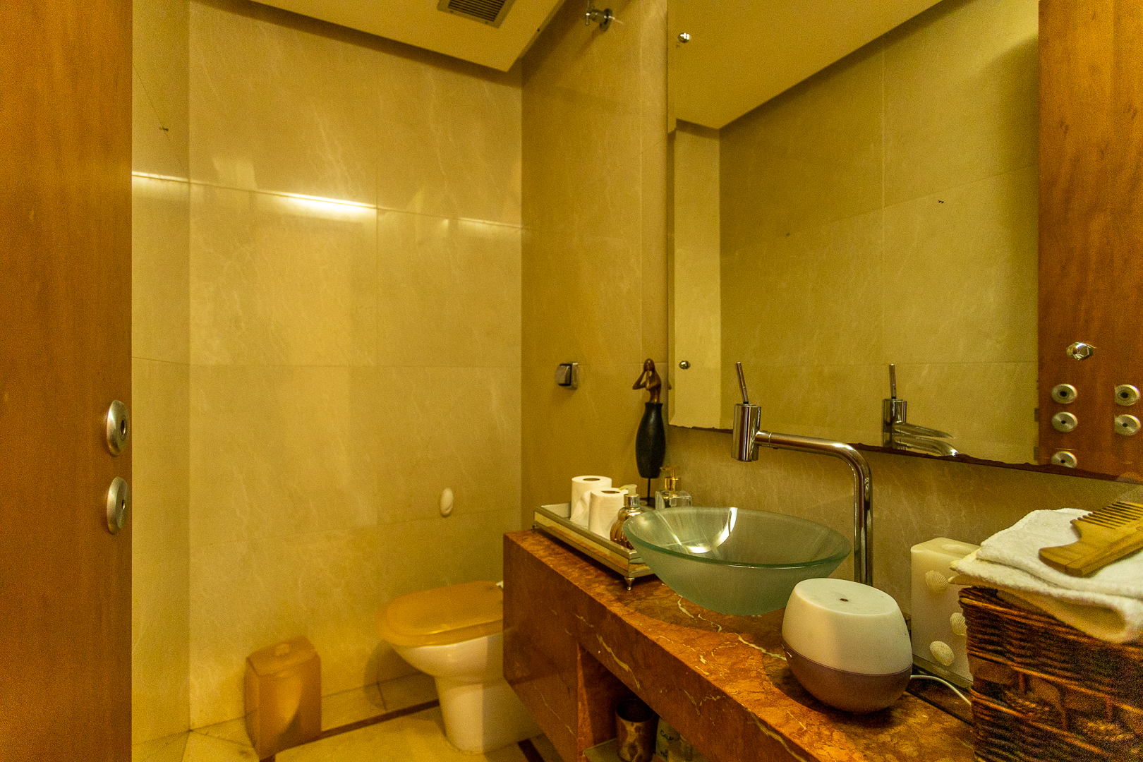 Imagem Casa de Condomínio com 5 Quartos à Venda ou Locação, 530 m² em Alphaville - Santana de Parnaíba Imagem Casa de Condomínio com 5 Quartos à Venda ou Locação, 530 m² em Alphaville - Santana de Parnaíba