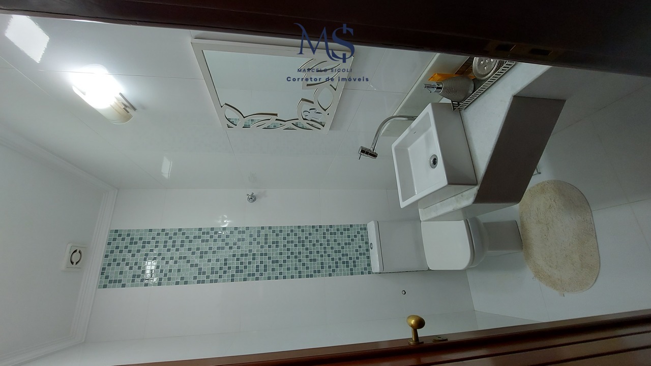 Imagem Casa com 5 Quartos à Venda, 400 m²em Guará II - Brasília