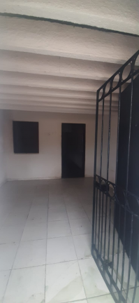 Imagem Casa com 5 Quartos à Venda, 260 m² em Parque São José - Fortaleza