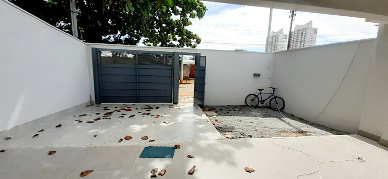 Imagem Sobrado com 3 Quartos à Venda, em Setor Criméia Leste - Goiânia Imagem Sobrado com 3 Quartos à Venda, em Setor Criméia Leste - Goiânia