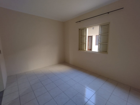 Imagem Casa com 3 Quartos à Venda, 217 m² em João XXIII - Vinhedo Imagem Casa com 3 Quartos à Venda, 217 m² em João XXIII - Vinhedo