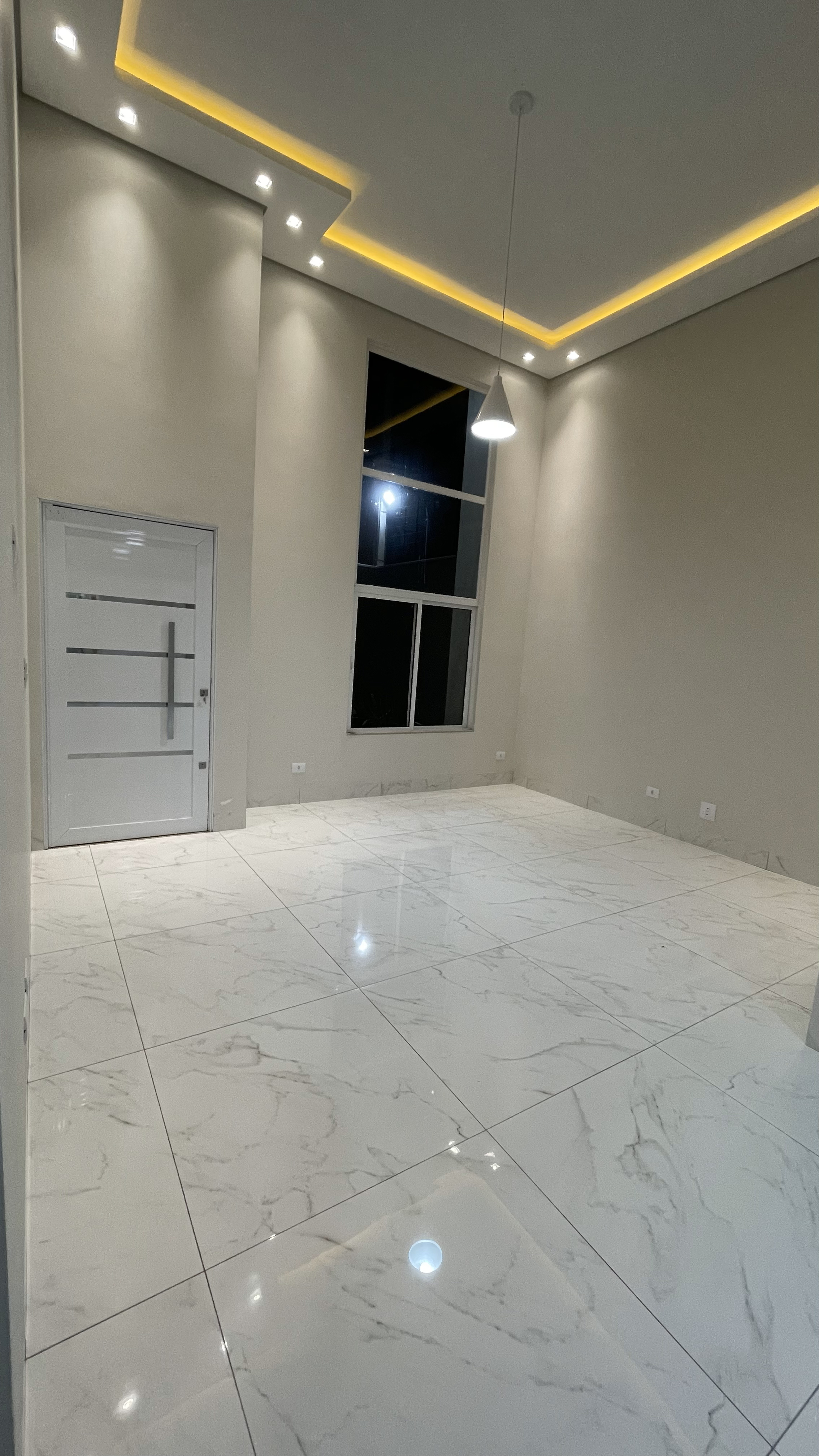 Imagem Casa com 3 Quartos à Venda, 140 m²em Jardim Munique - Maringá Imagem Casa com 3 Quartos à Venda, 140 m²em Jardim Munique - Maringá