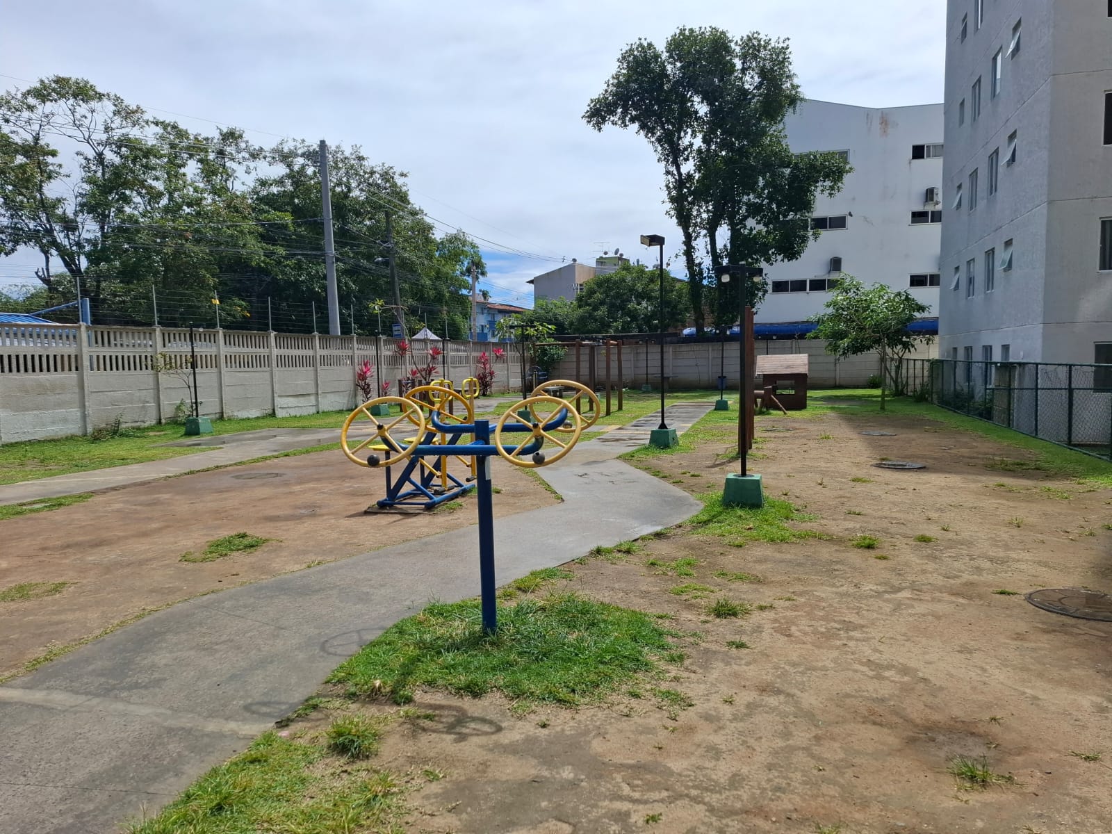 Imagem Apartamento com 2 Quartos à Venda, 40 m² em Nova Brasília - Salvador