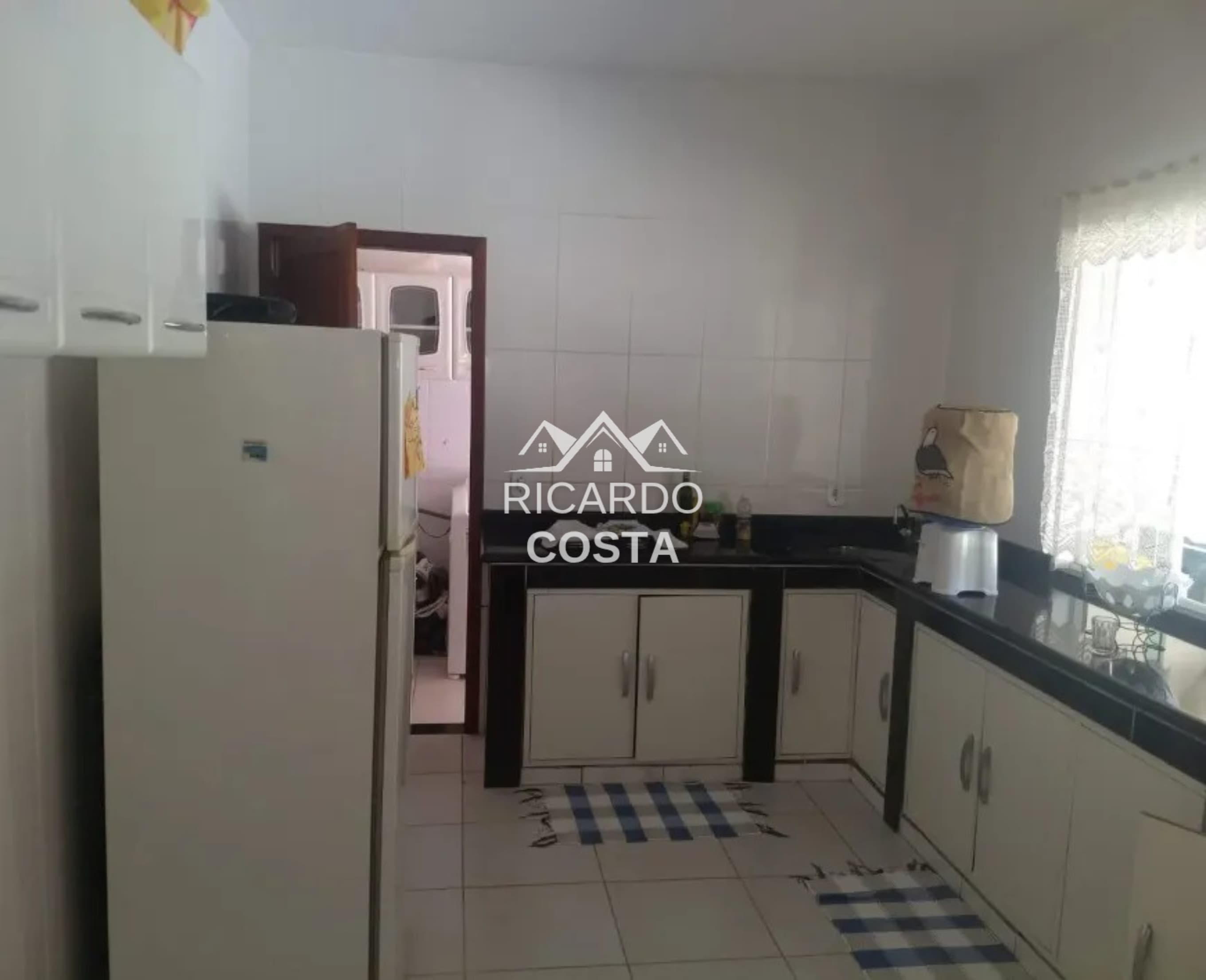 Imagem Casa com 2 Quartos à Venda, 197 m² em Ponta Negra (Ponta Negra) - Maricá