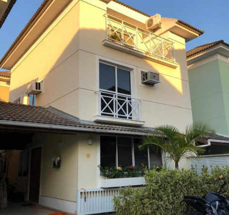 Imagem Casa com 4 Quartos à Venda, 162 m² em Recreio dos Bandeirantes - Rio de Janeiro Imagem Casa com 4 Quartos à Venda, 162 m² em Recreio dos Bandeirantes - Rio de Janeiro