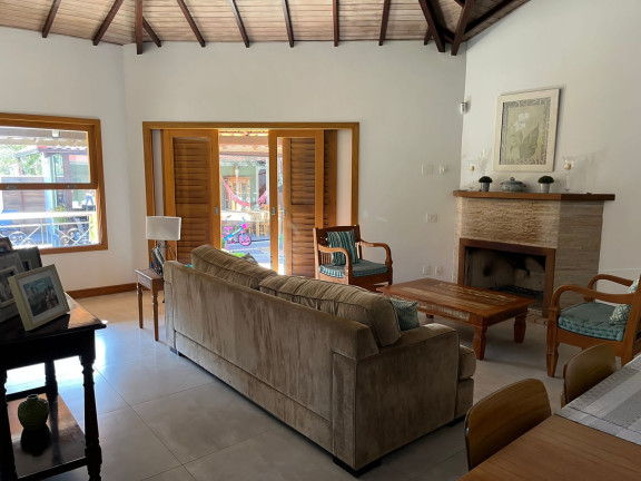 Imagem Casa de Condomínio com 4 Quartos à Venda, 350 m² em Bom Retiro - Teresópolis