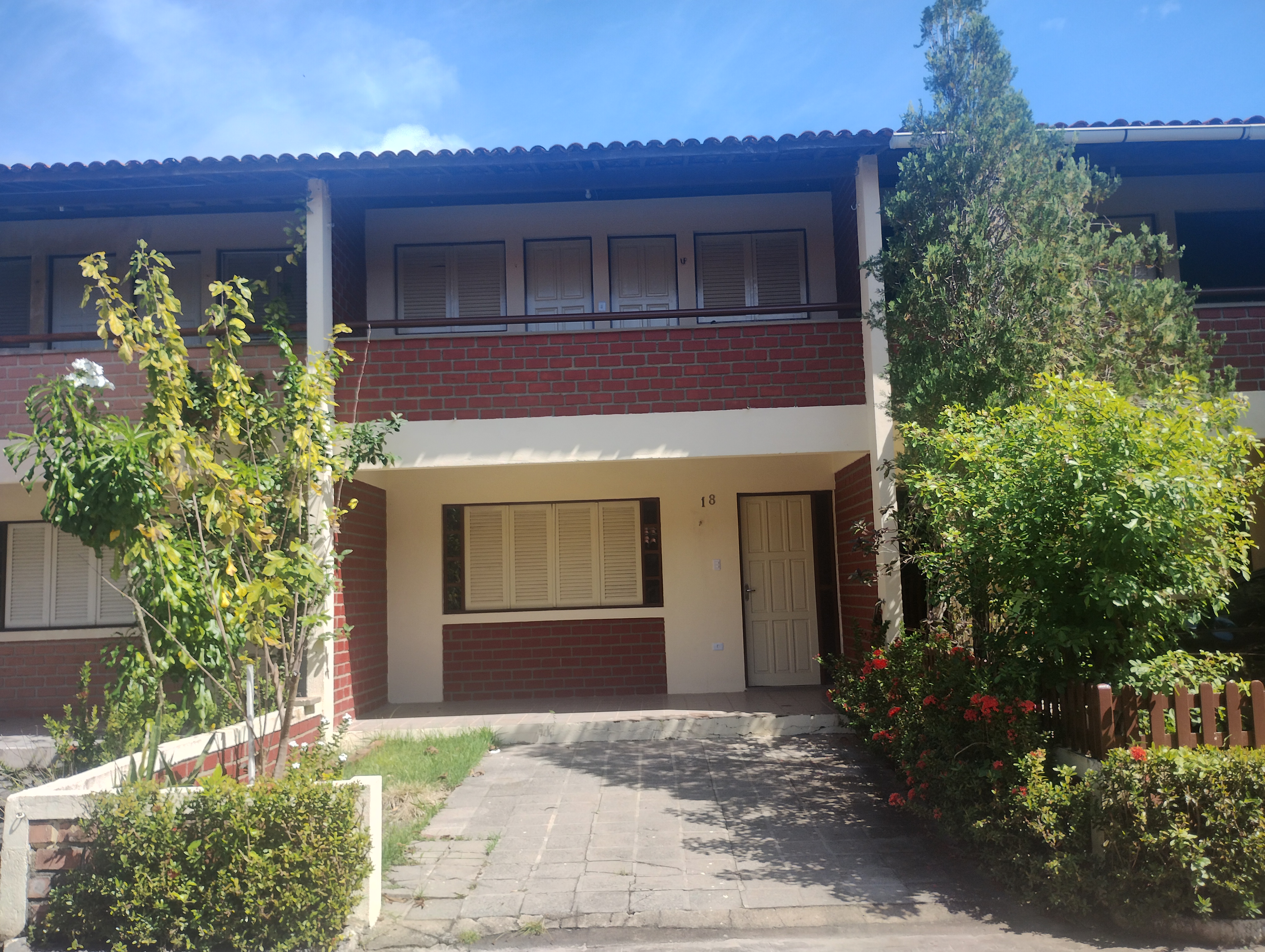 Imagem Casa de Condomínio com 3 Quartos à Venda, 98 m²em Maria Farinha - Paulista