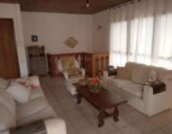 Imagem Cobertura com 4 Quartos à Venda, 226 m² em Pitangueiras - Guarujá