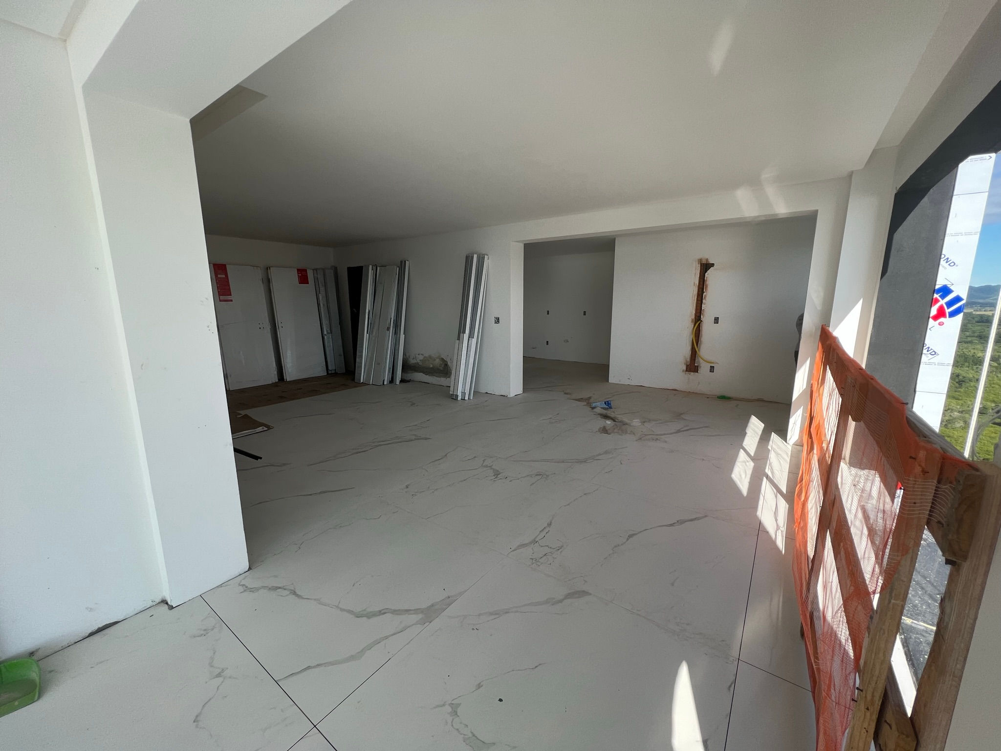 Imagem Apartamento com 4 Quartos à Venda, 179 m²em Meia Praia - Itapema