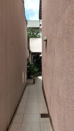 Imagem Sobrado com 4 Quartos à Venda, 358 m²em Residencial Balneário - Goiânia